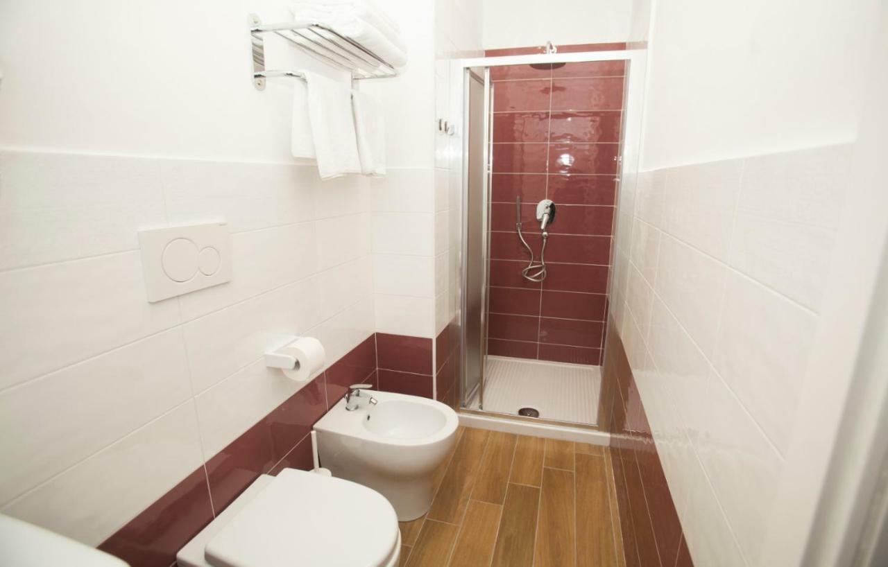 Mediterranean Rooms 카스텔라마레디스타비아 외부 사진